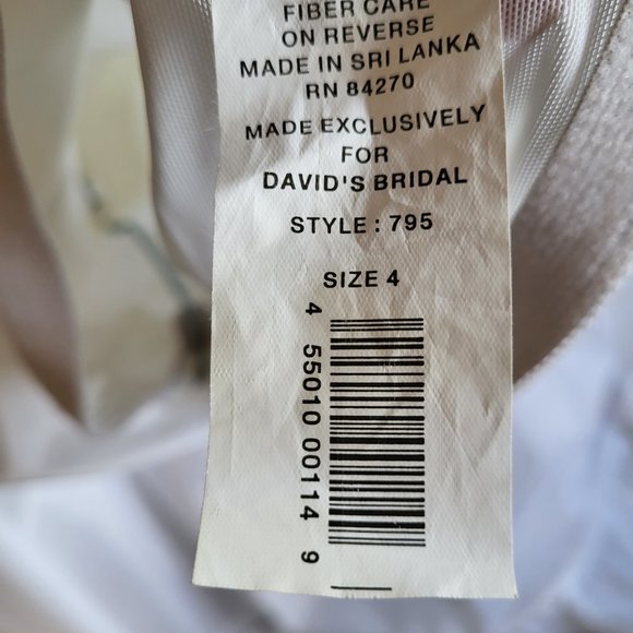 Michelangelo David's Bridal Wedding Dress - Picture 10 of 12